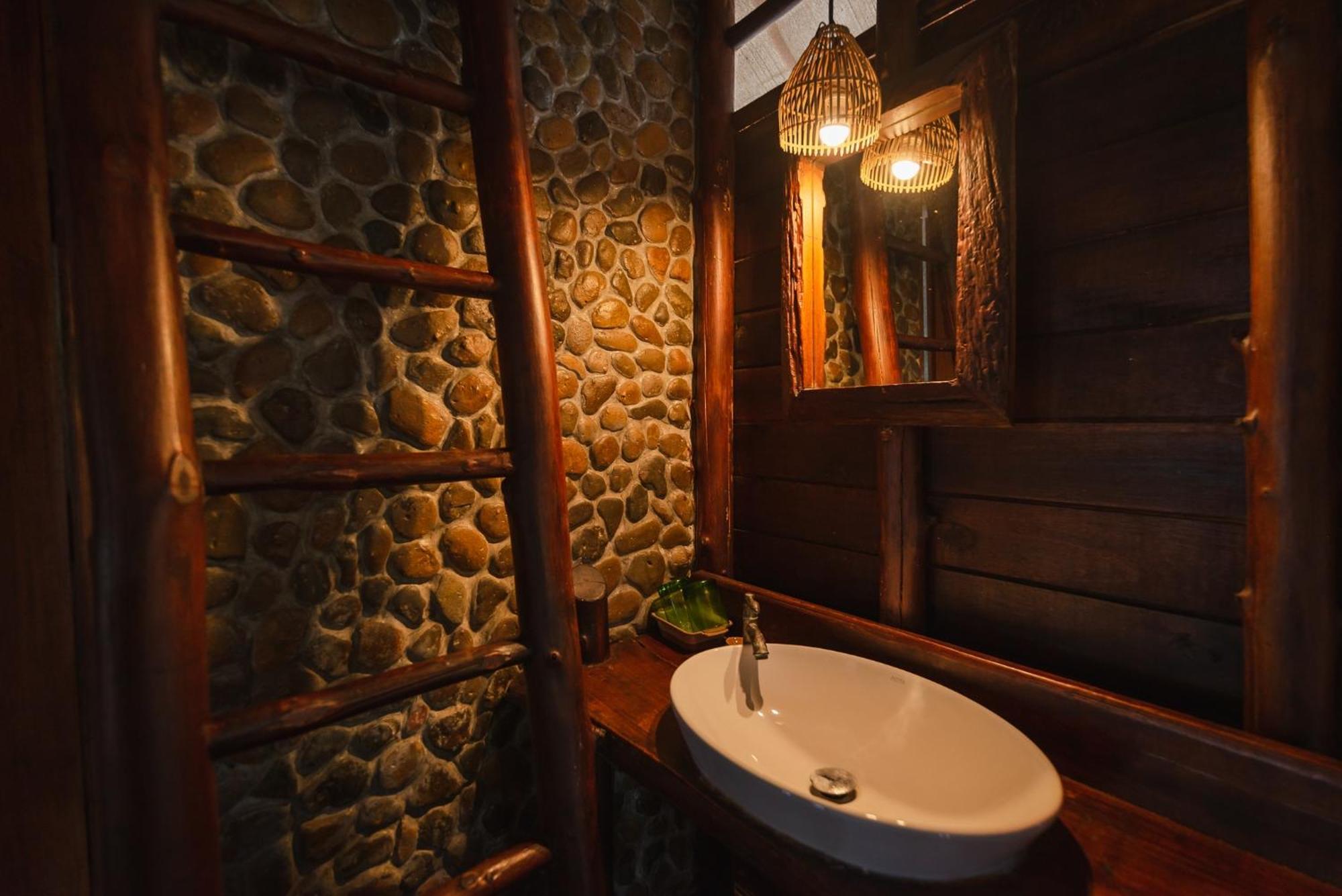 The Moken Eco Village Ko Phra Thong Buitenkant foto